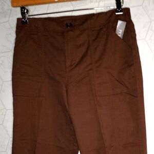 Christopher & Banks olive green button front crops